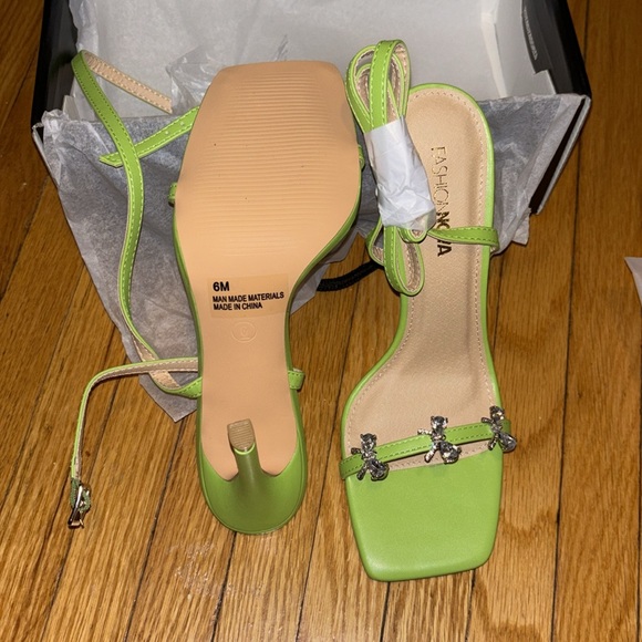 Fashion Nova Green Heels with gems - Picture 3 of 3